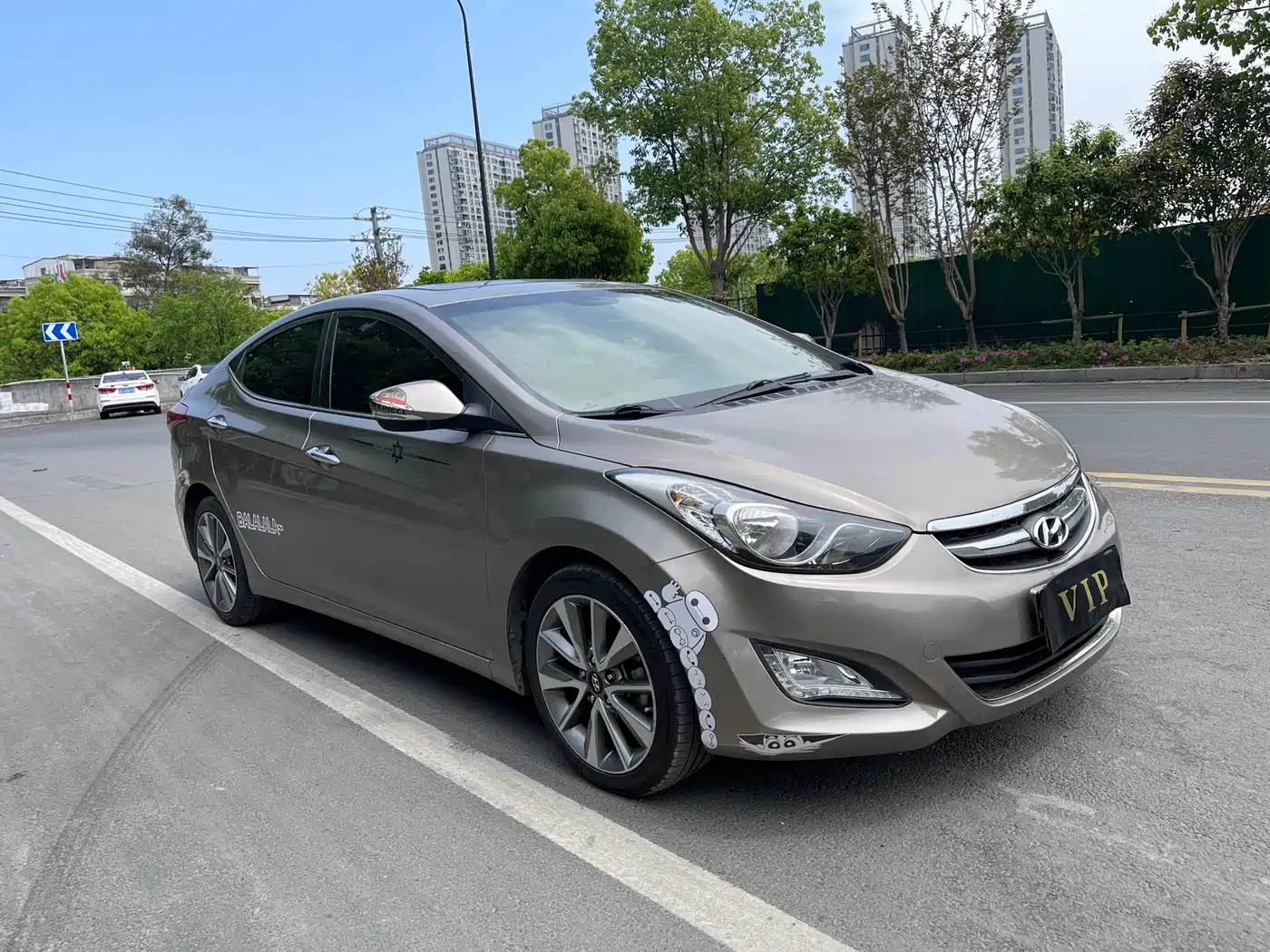 Hyundai Langdong 2015 1.6L Auto Exclusive фото 3