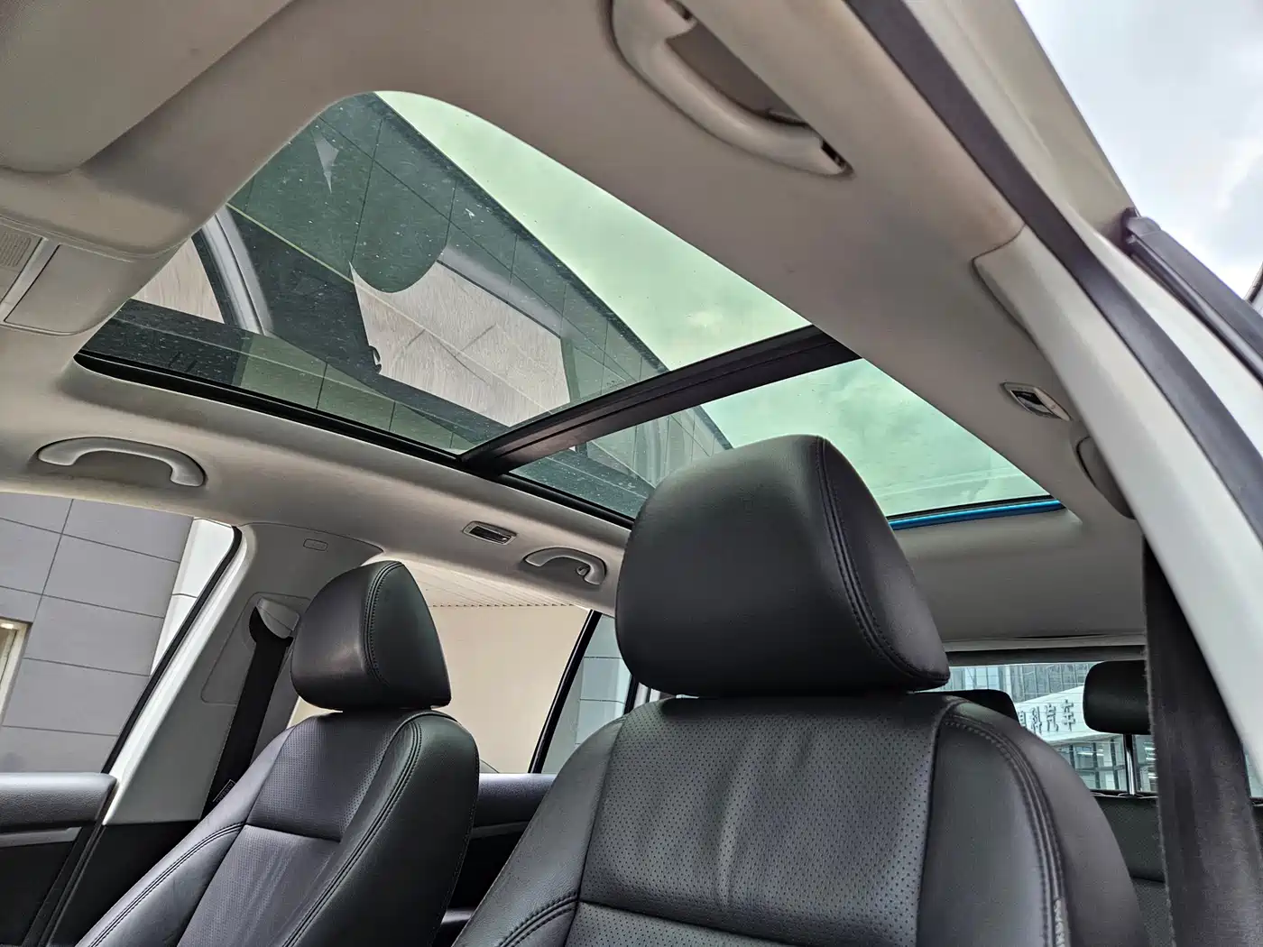 Volkswagen Tiguan 2013 2.0TSI Auto 4WD Luxury Edition фото 12