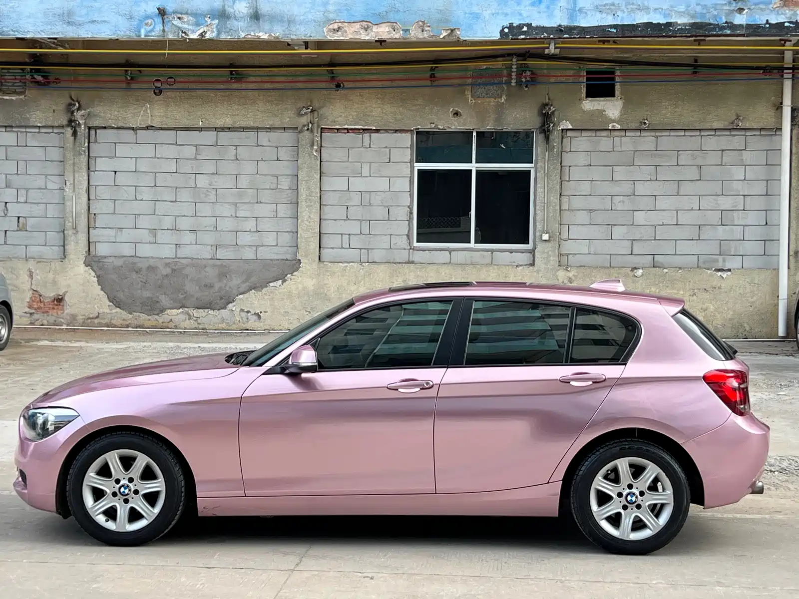 صورة 3 - BMW 1 Series (Import)