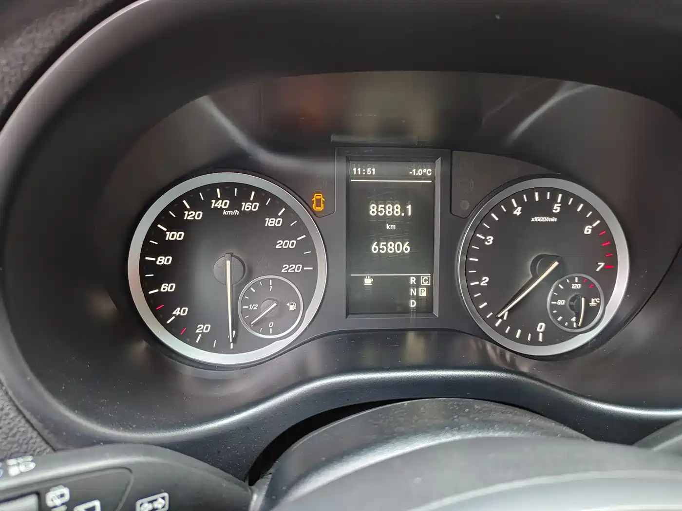 Mercedes-Benz Vito 2021 2.0T Elite 7-Seater фото 5