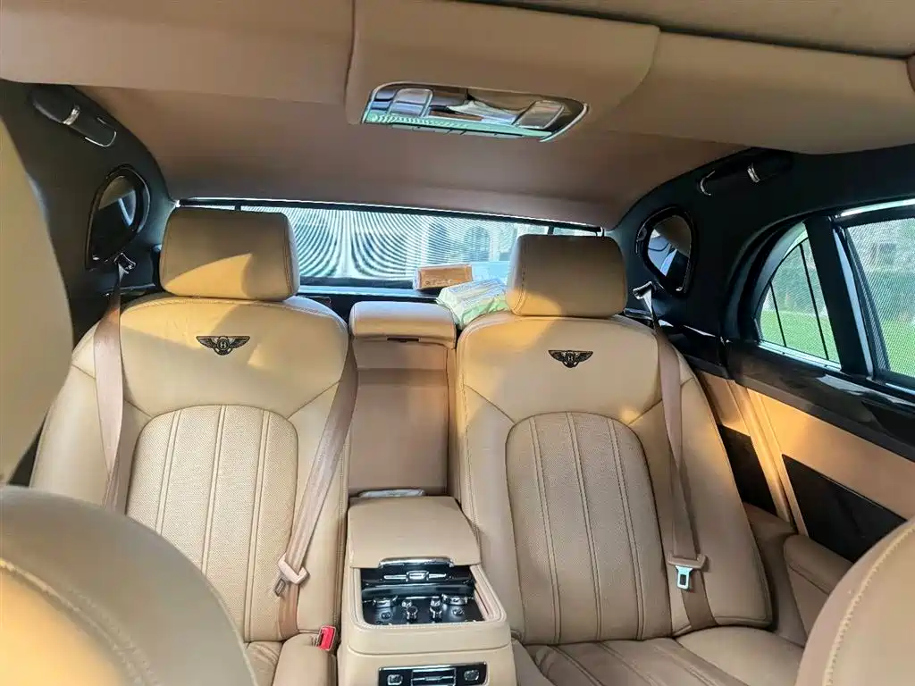 Bentley Mulsanne 2013 6.8T Mulliner Special Edition фото 12