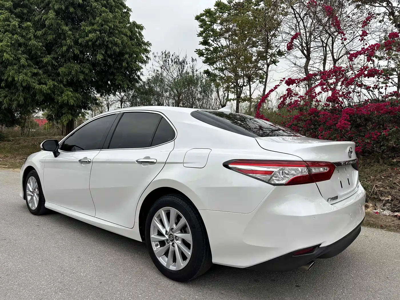 Toyota Camry 2021 2.0G Luxury Edition фото 7
