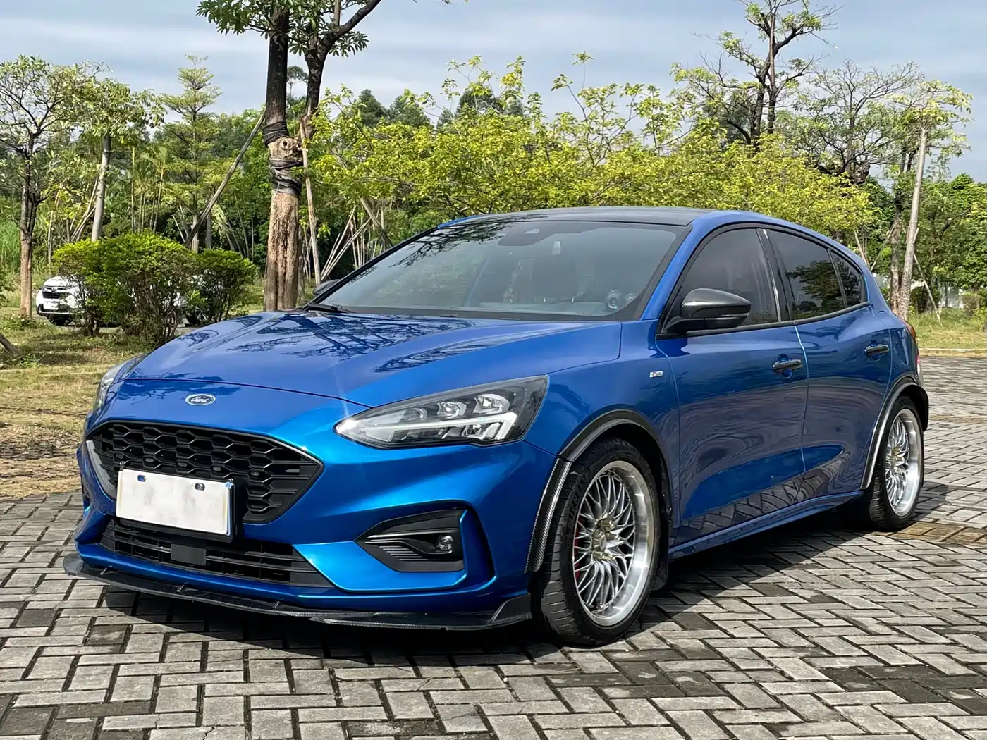 Фото 1 - Ford Focus