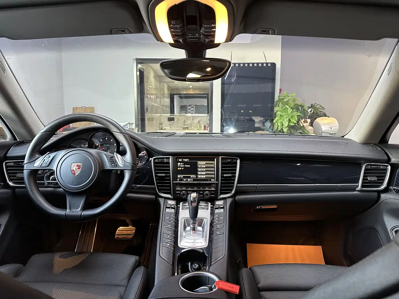 Porsche Panamera 2014 Panamera 4 3.0T фото 14