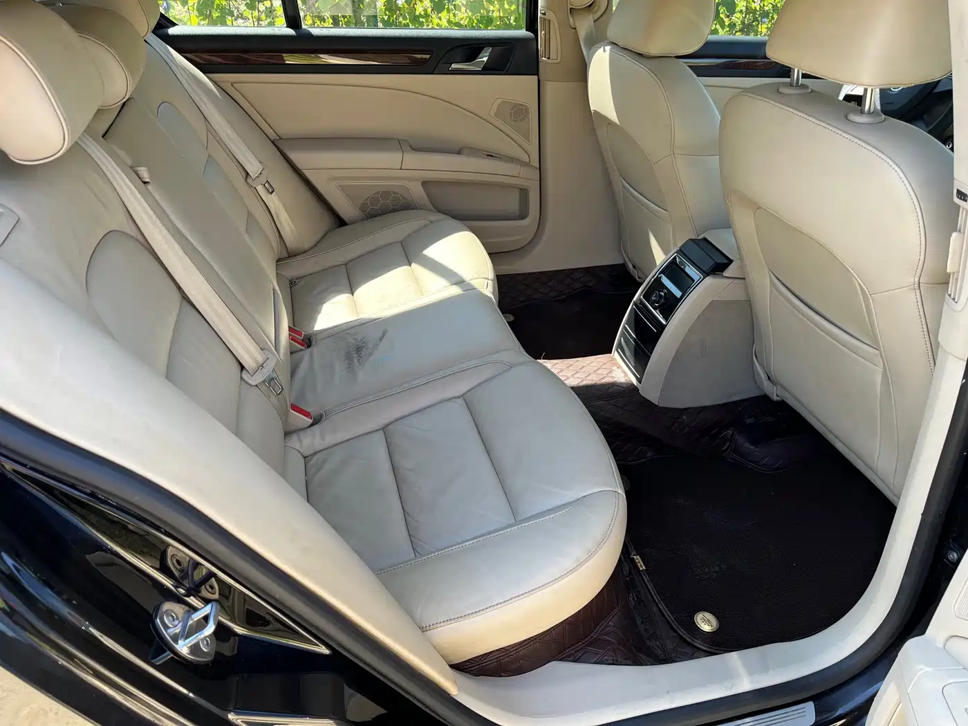 Škoda Superb 2013 1.8TSI Automatic Elite Edition фото 12