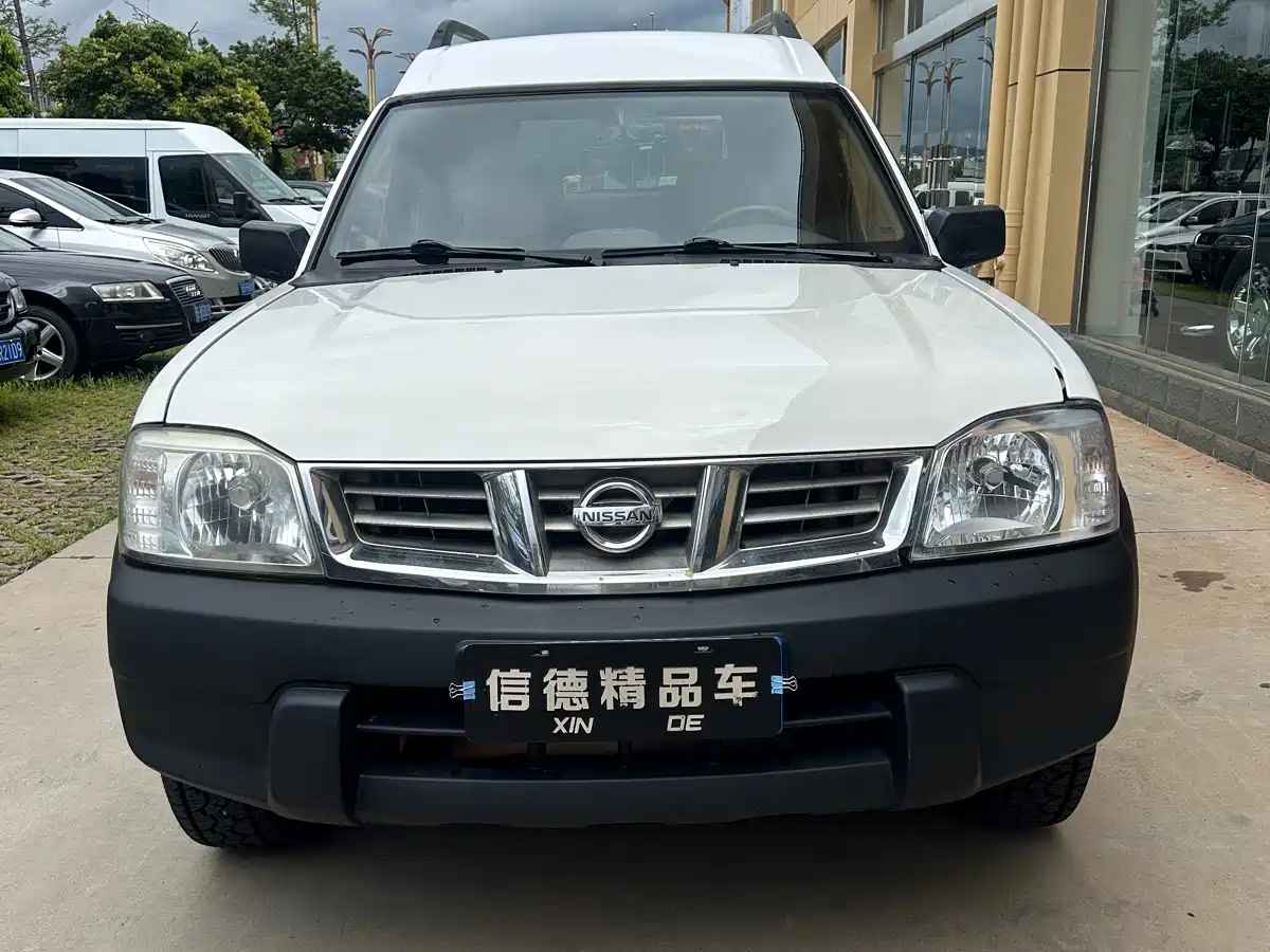 Nissan ZN Van 2011 2011 2.4L 4WD Standard 5-seater ZN6493