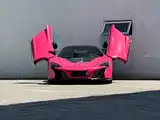 Photo 2 - McLaren 12C