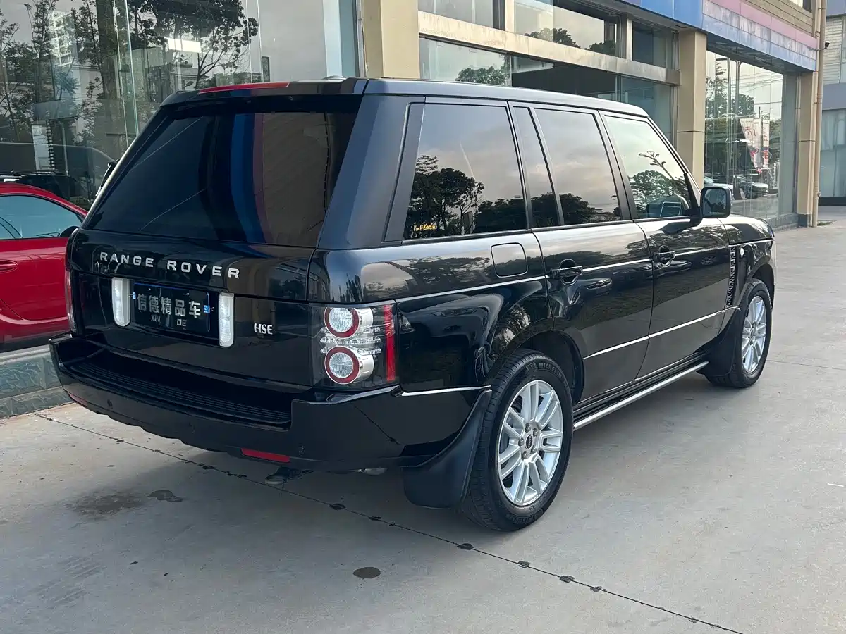 Land Rover Range Rover 2012 5.0 NA V8 фото 4