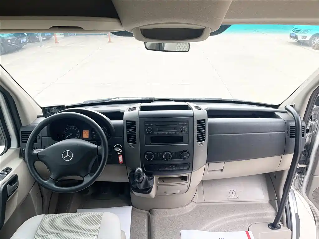 Mercedes-Benz Sprinter 2012 2.1T Jialu Long Wheelbase фото 6
