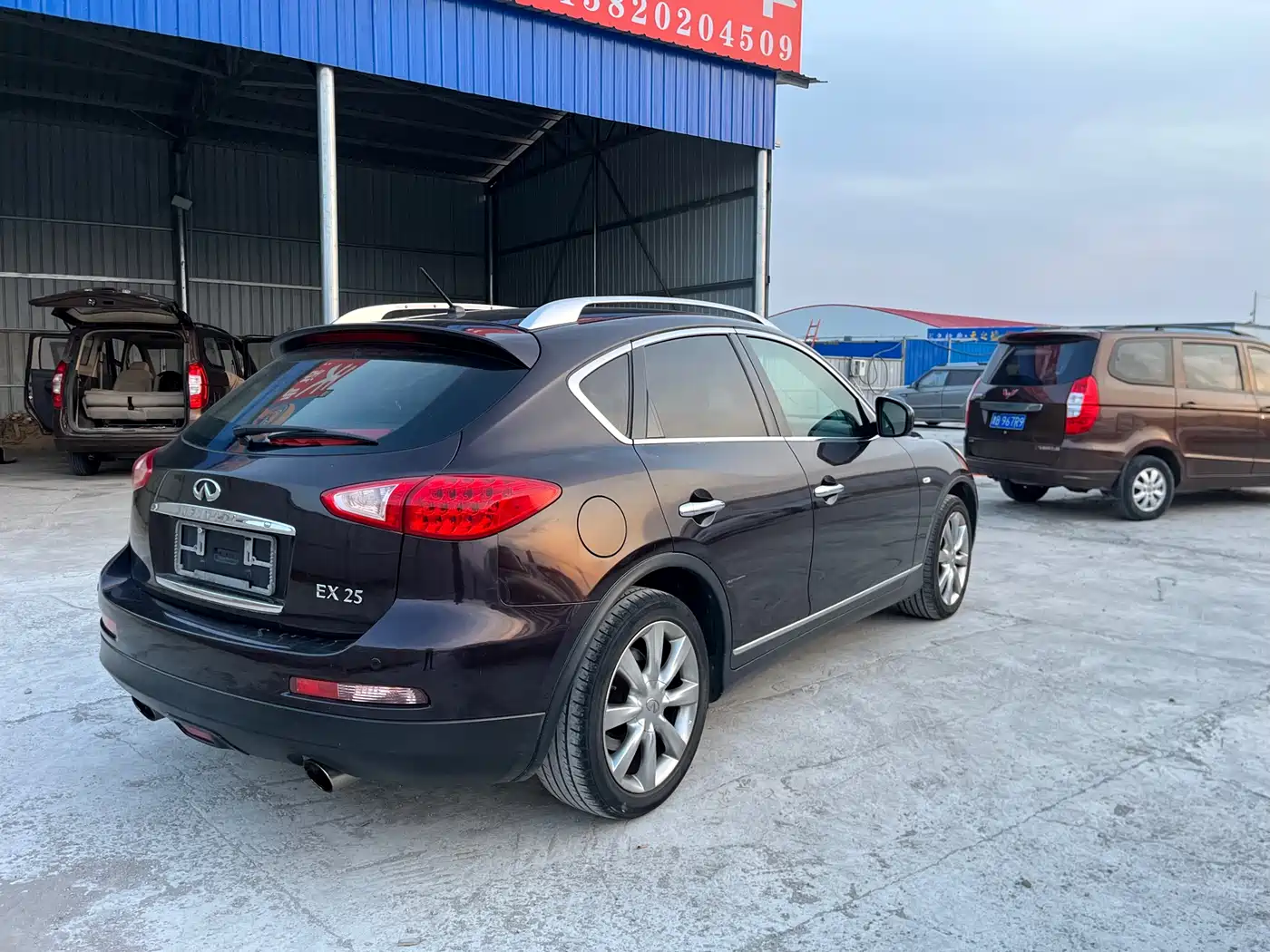 Infiniti EX 2011 2010 Model EX25 Prestige Edition
