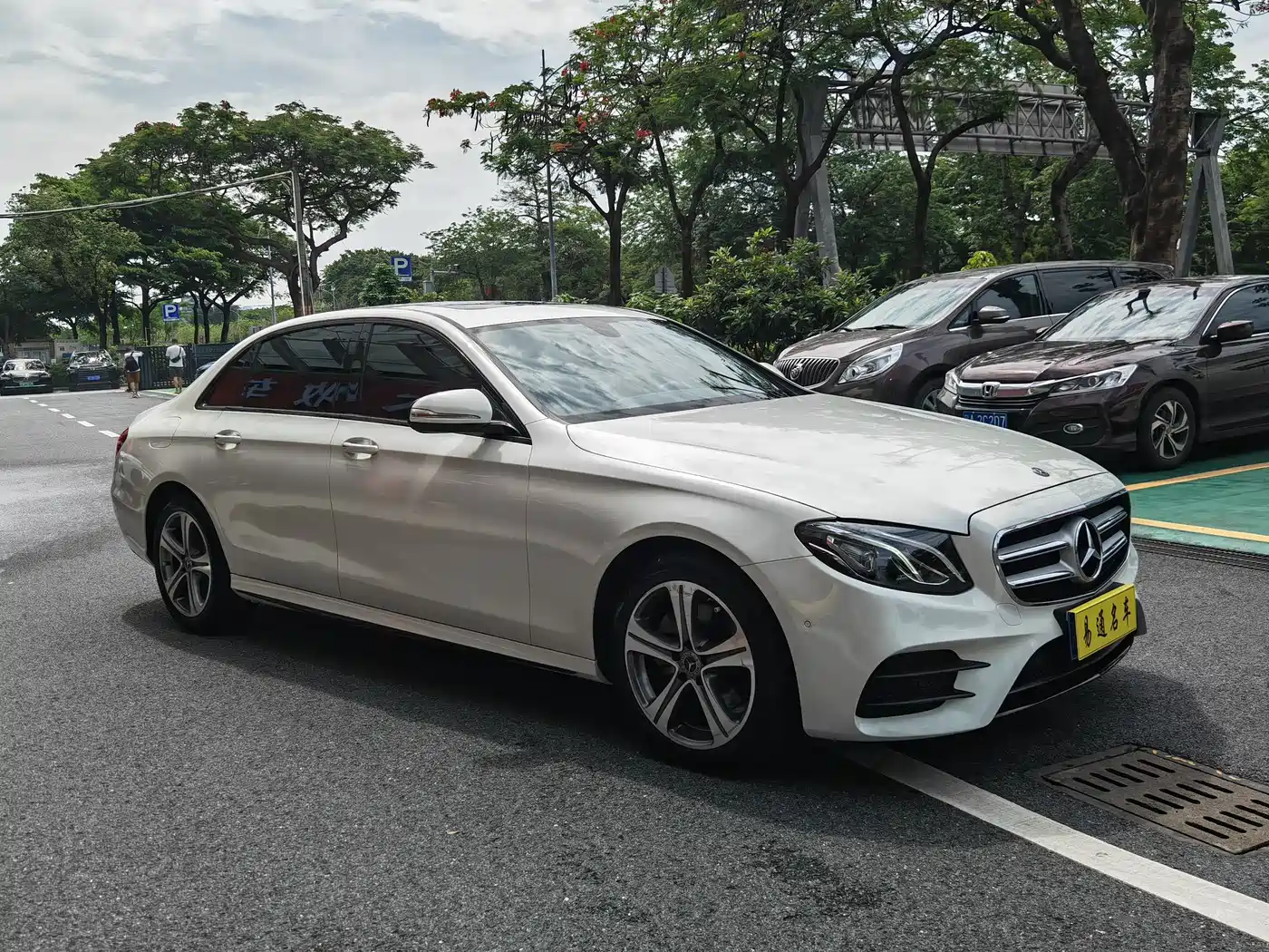 Mercedes-Benz E-Class 2018 E 200 L Sport фото 6