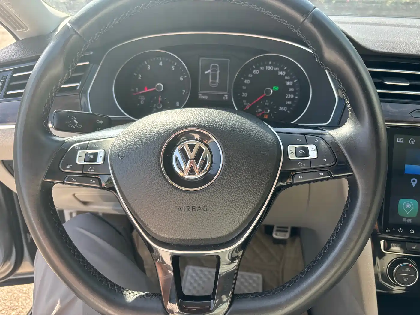 Volkswagen Magotan 2017 380TSI DSG Luxury фото 7