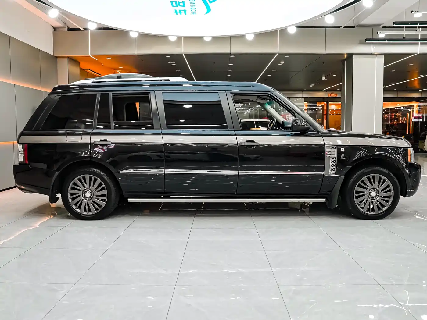 Land Rover Range Rover 2014 5.0 SC V8 AB Ultimate Genesis Extended Edition фото 8
