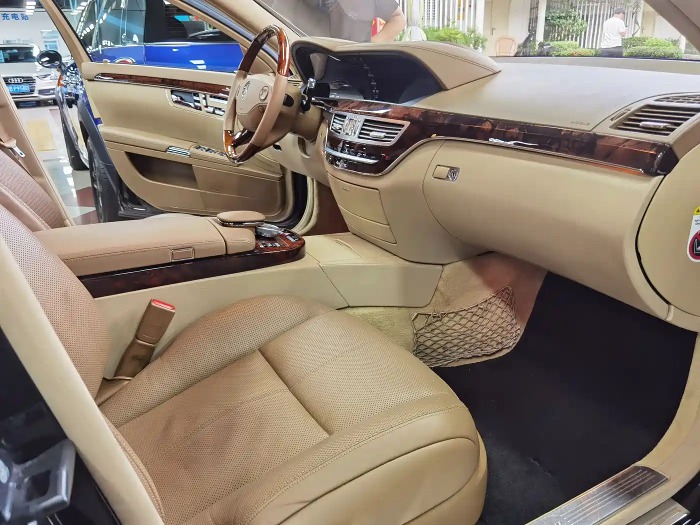 Mercedes-Benz S-Class 2008 Model S 500 L 4MATIC фото 12
