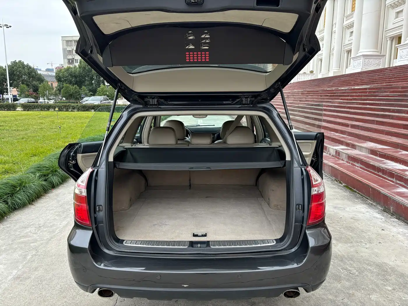 Subaru Outback 2005 3.0R фото 15