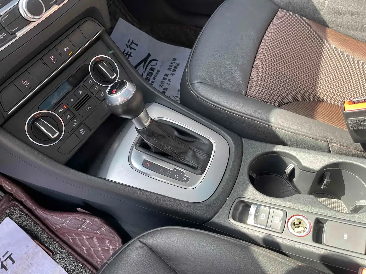 Audi Q3 2018 30th Anniversary Edition 35 TFSI Fashion фото 6
