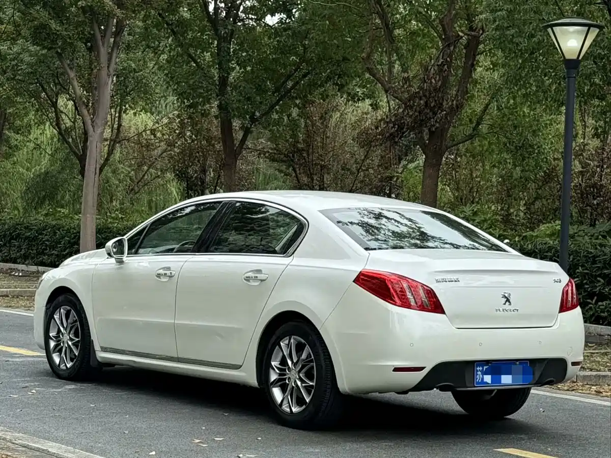 Peugeot 508 2013 2.0L 2nd Anniversary Auto Sunroof Classic Edition фото 4