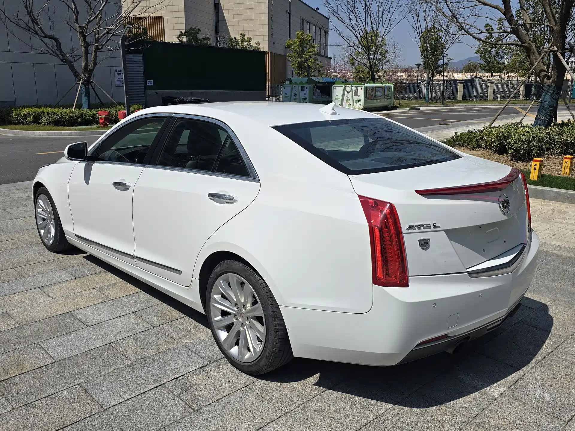 Photo 11 - Cadillac ATS-L