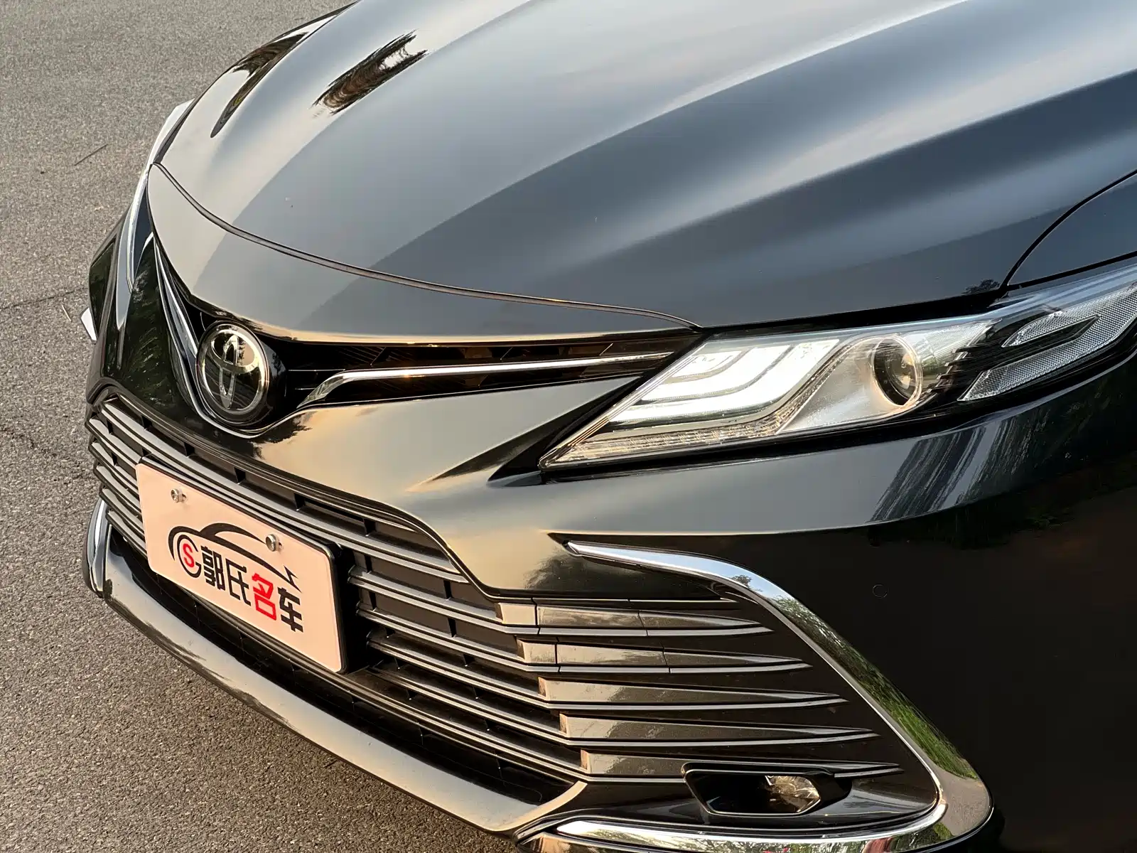Фото 19 - Toyota Camry