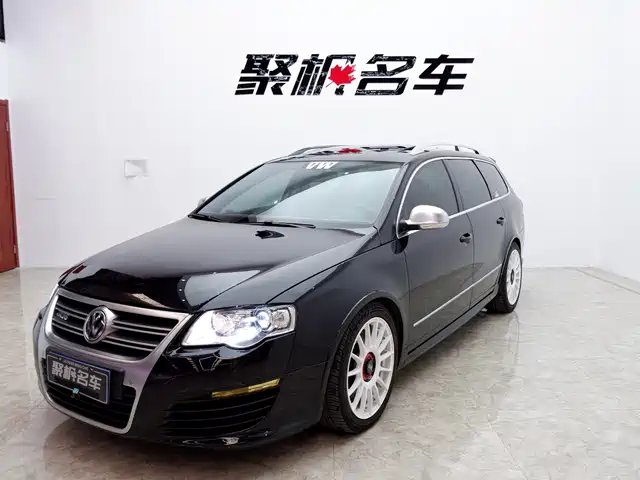  Volkswagen Passat 2008 Volkswagen R36 Wagon