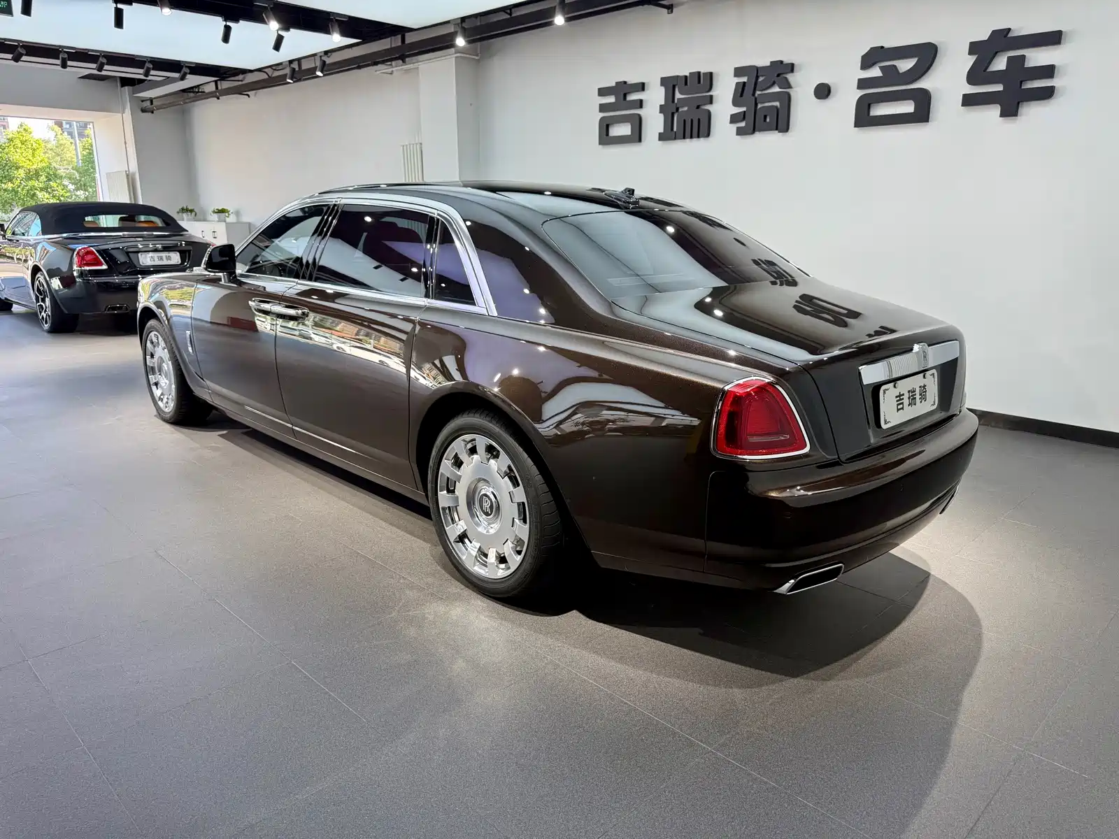 Фото 4 - Rolls-Royce Ghost