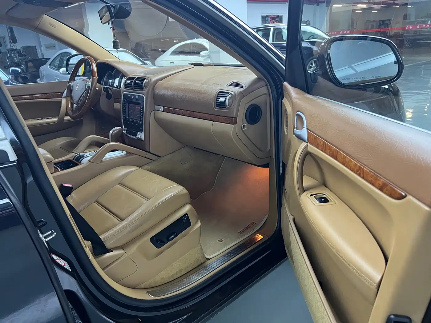 Porsche Cayenne 2006 Cayenne S 4.5L AT фото 12
