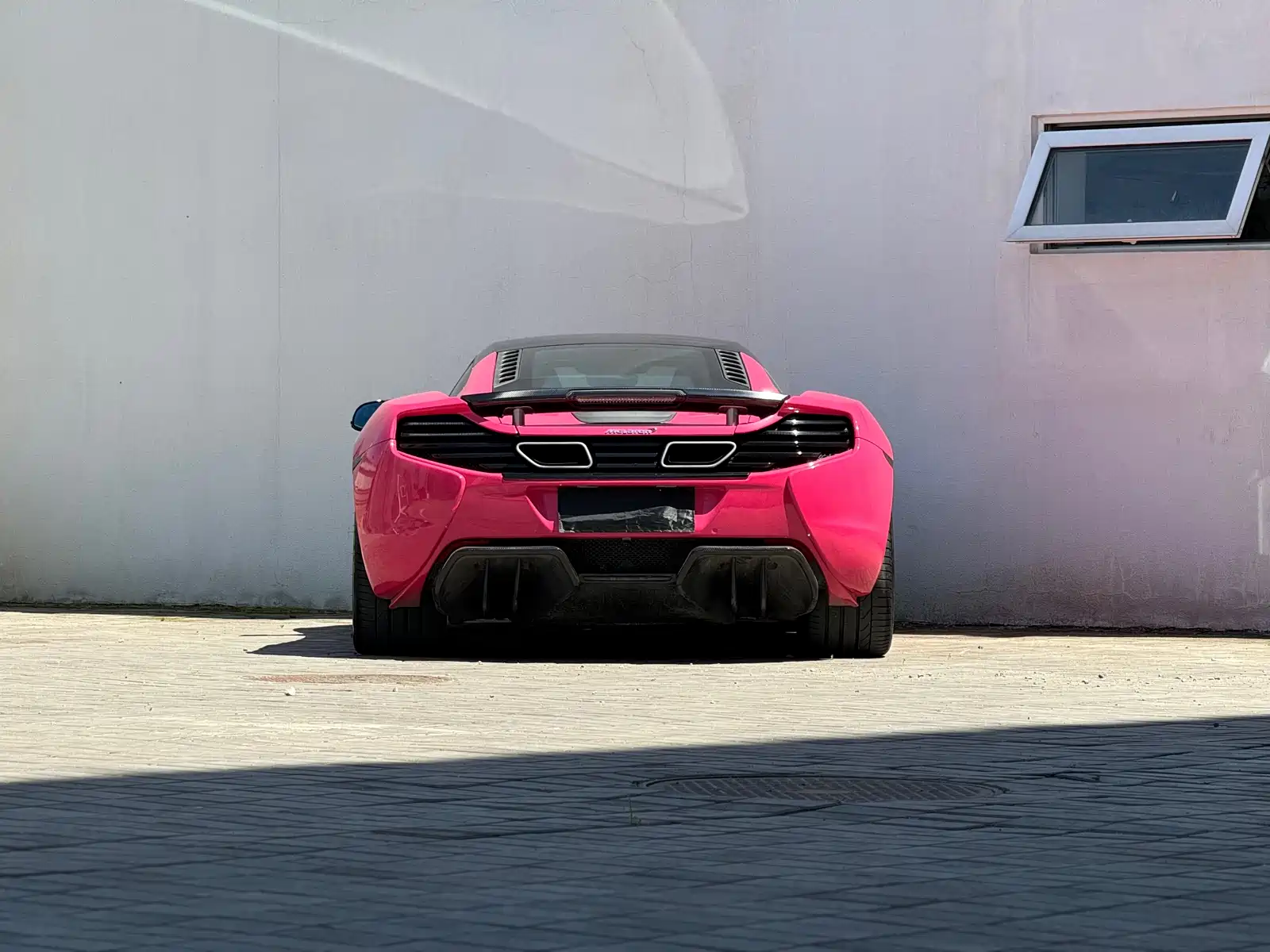 Photo 13 - McLaren 12C