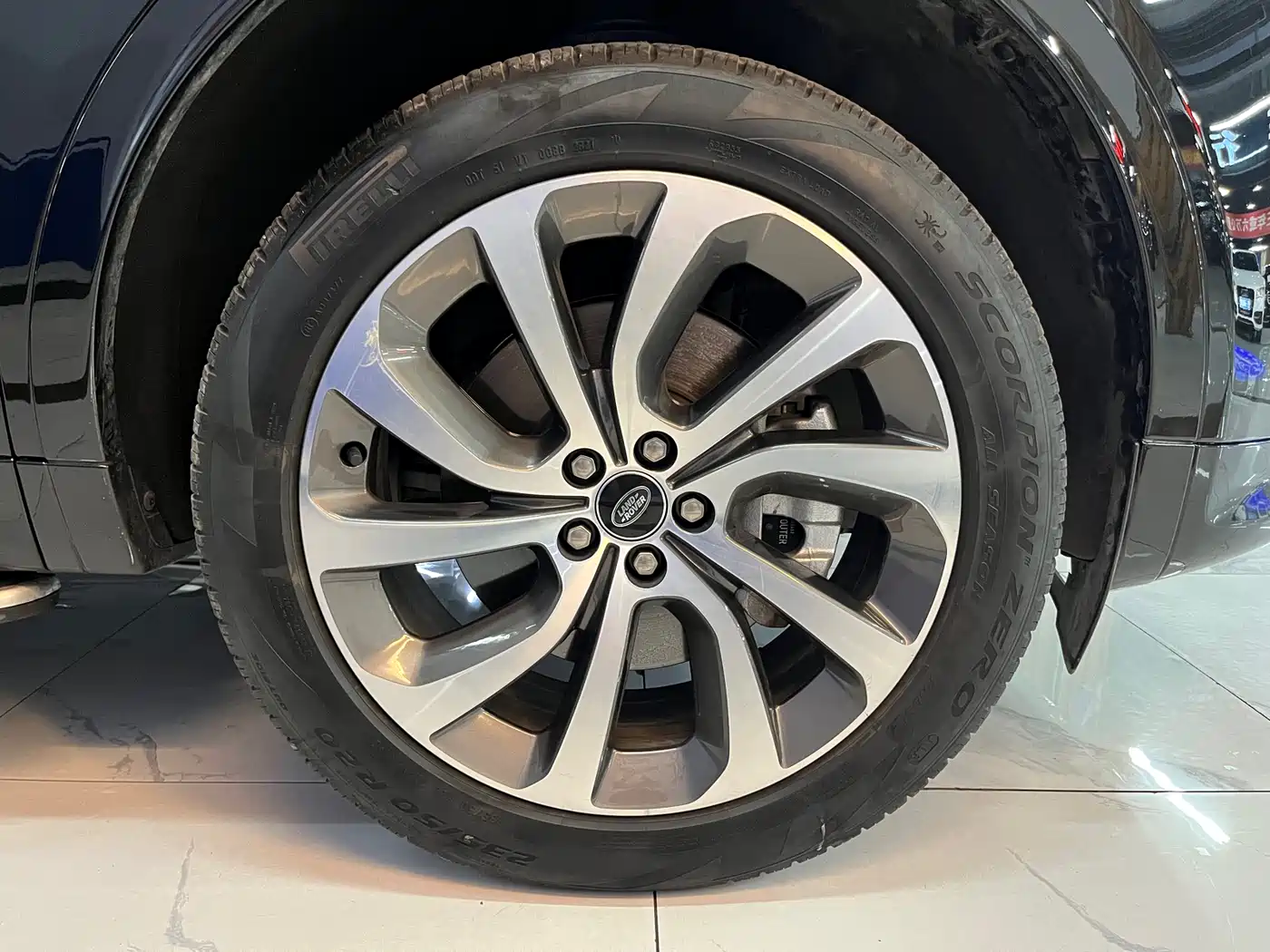 Land Rover Discovery Sport 2020 249PS R-Dynamic Performance Tech 5-seater фото 7