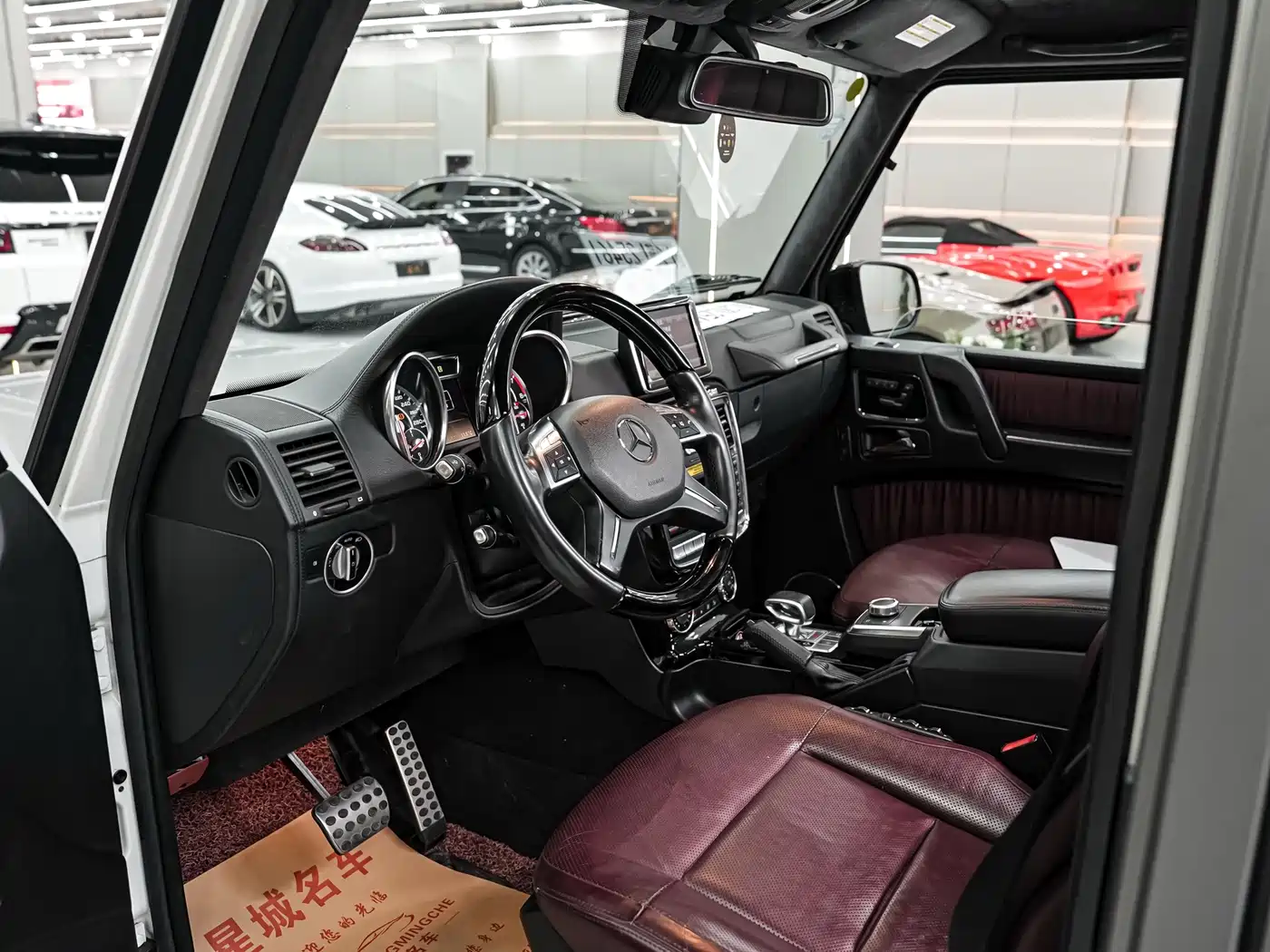Mercedes-Benz G-Class AMG 2013 AMG G 63 фото 13