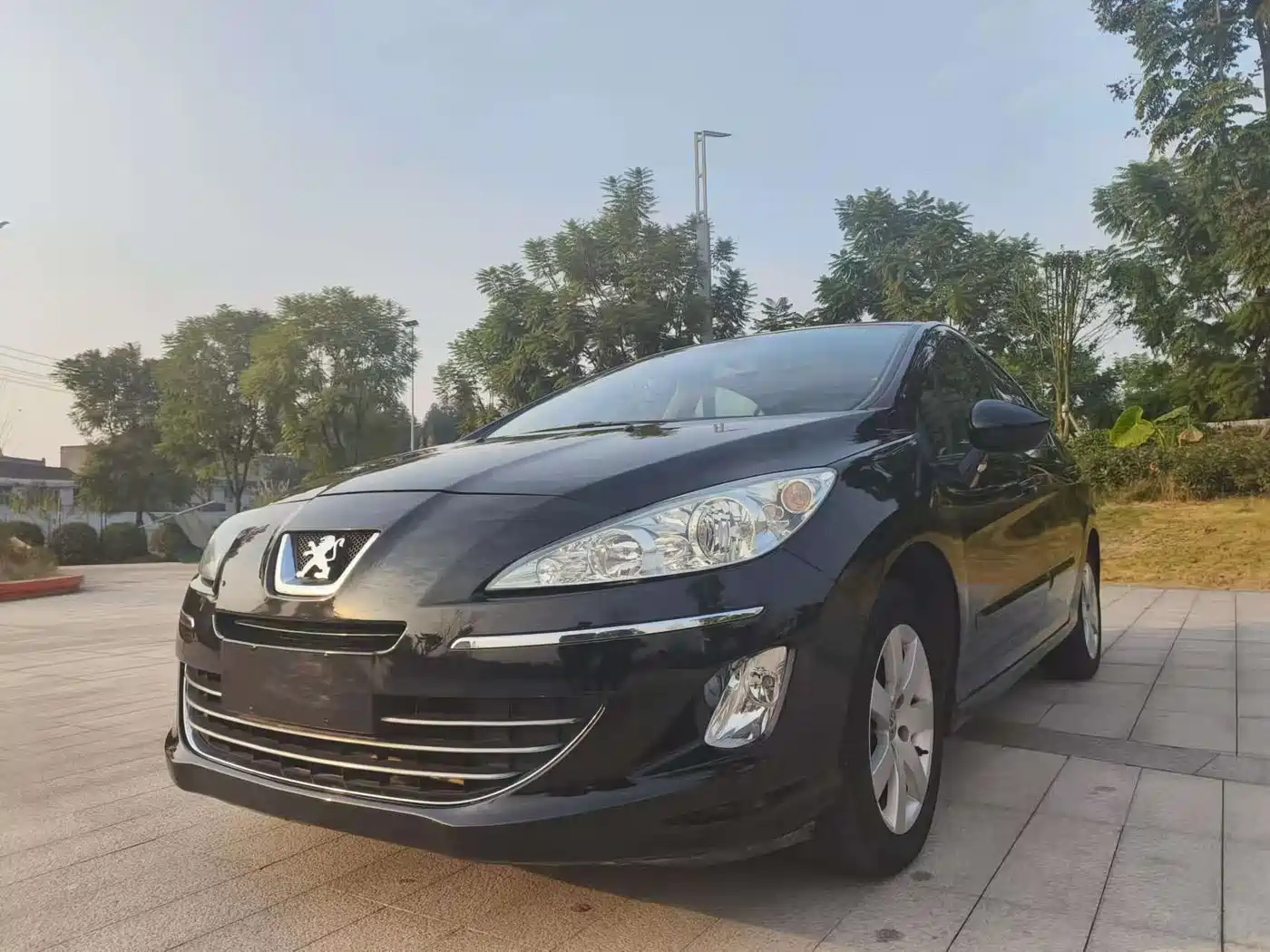 Peugeot 408 2012 2011 1.6L Automatic Comfort Edition