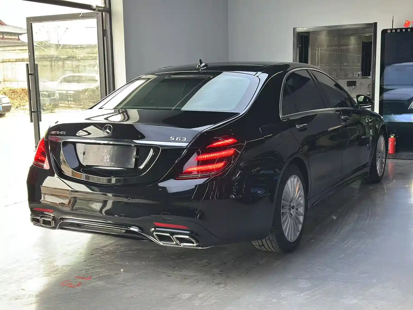 MERCEDES-BENZ S CLASS