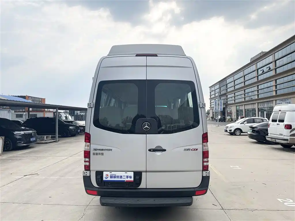 Mercedes-Benz Sprinter 2012 2.1T Jialu Long Wheelbase фото 3