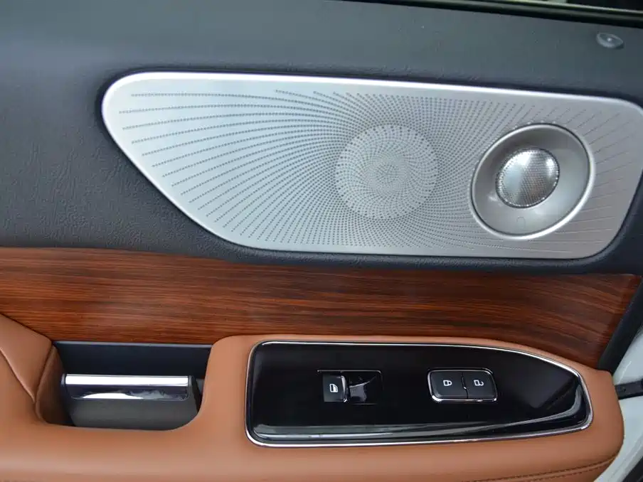 Lincoln Navigator 2020 3.5T MONO Limited Prestige Edition MONO WHITE фото 7
