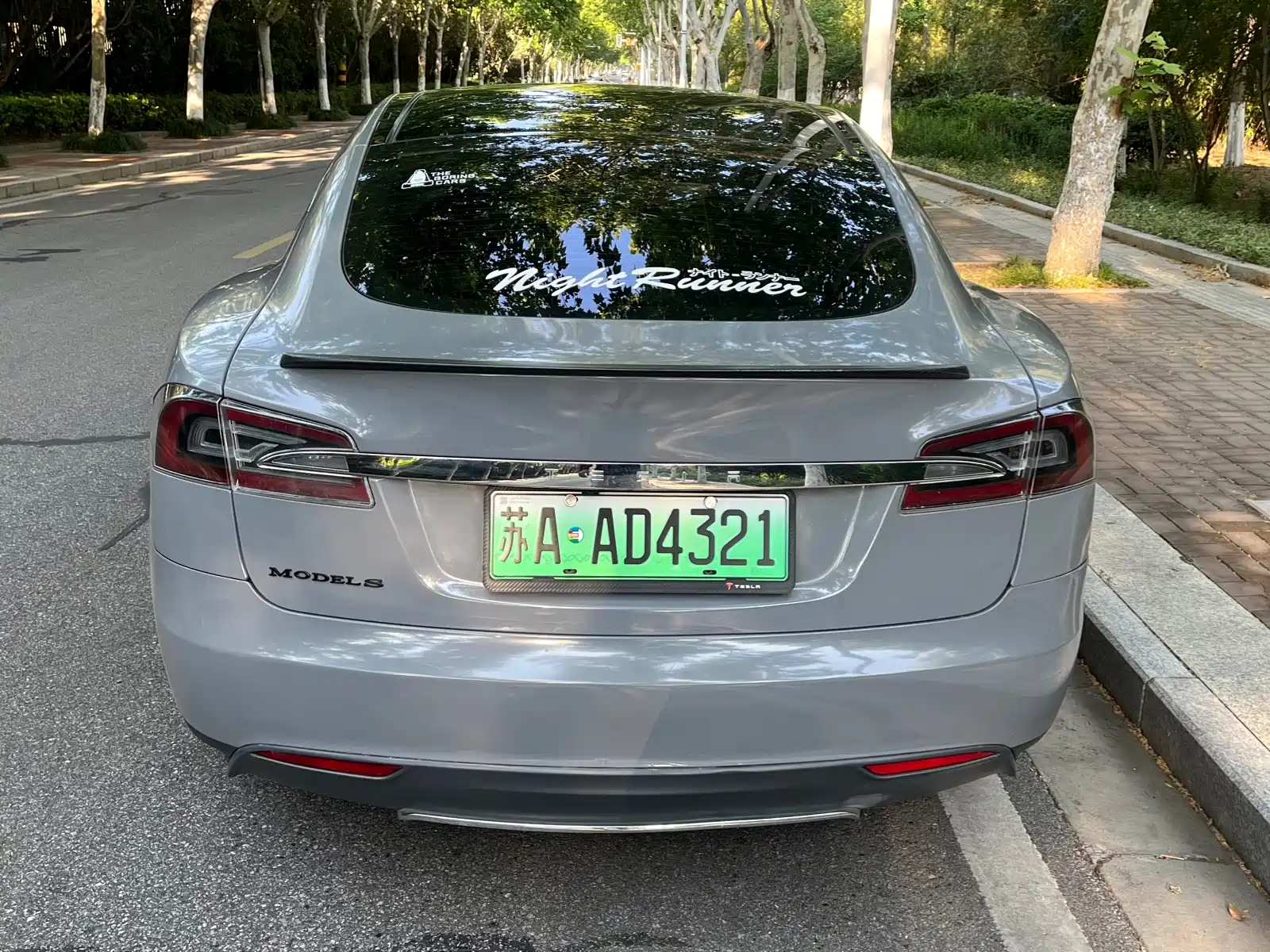 Фото 4 - Tesla Model S