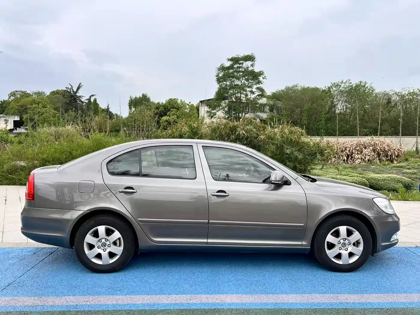 Фото 7 - Škoda Octavia