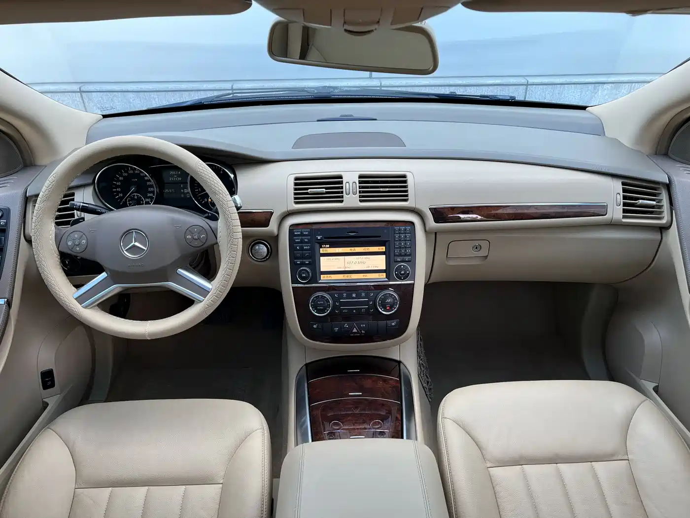 Mercedes-Benz R-Class 2007 R 350 L 4MATIC фото 6