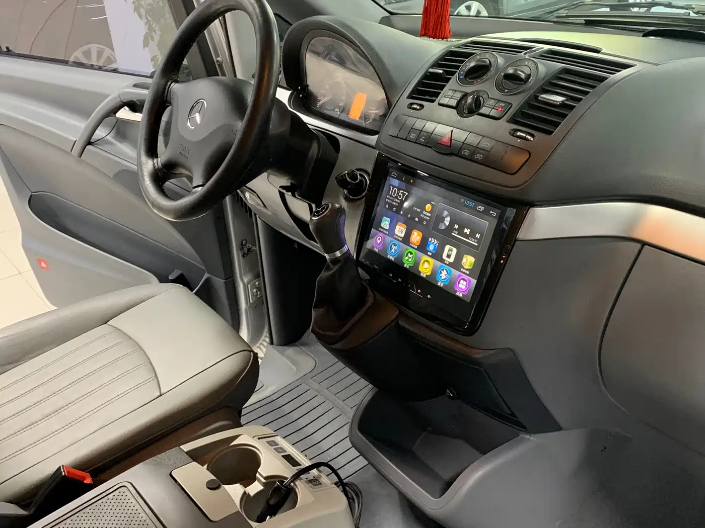 Mercedes-Benz Vito 2011 2.5L Elite Edition фото 14