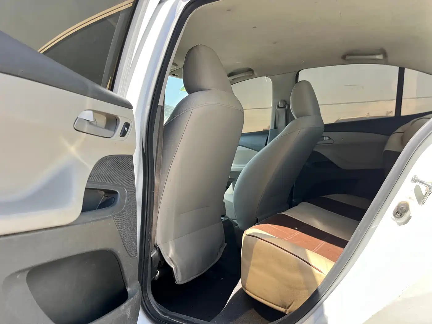 Chevrolet Sail 2018 Sail 3 1.3L AMT Ideal фото 5