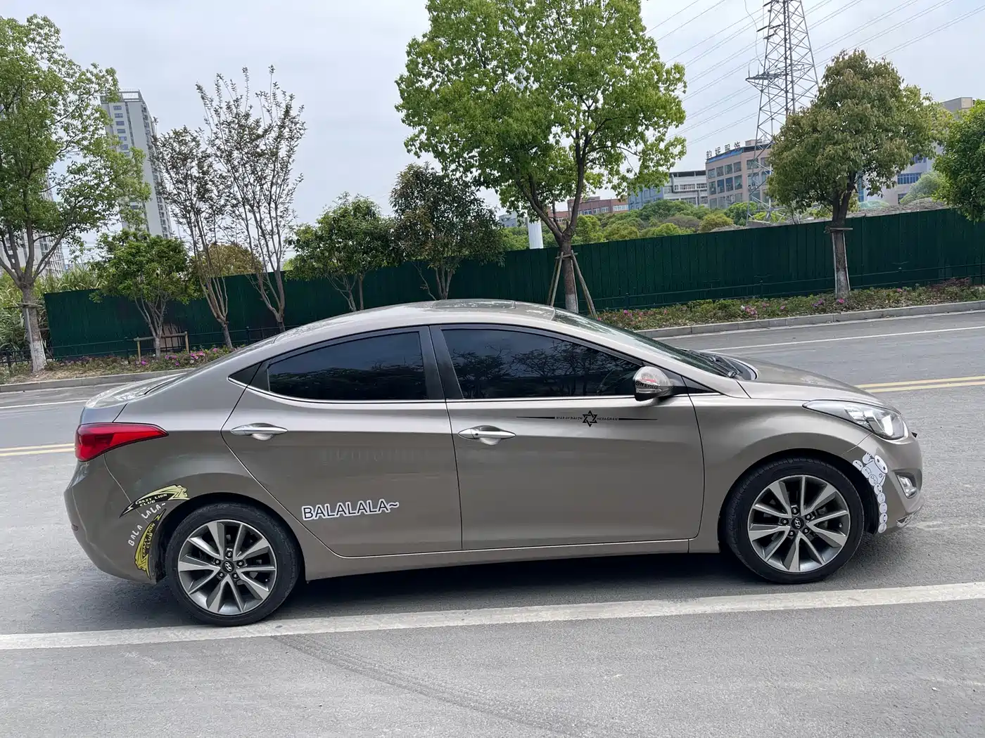 Hyundai Langdong 2015 1.6L Auto Exclusive фото 4