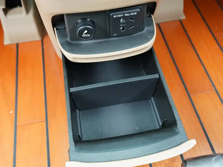 Buick GL8 2021 ES Landlord 653T Premium фото 15
