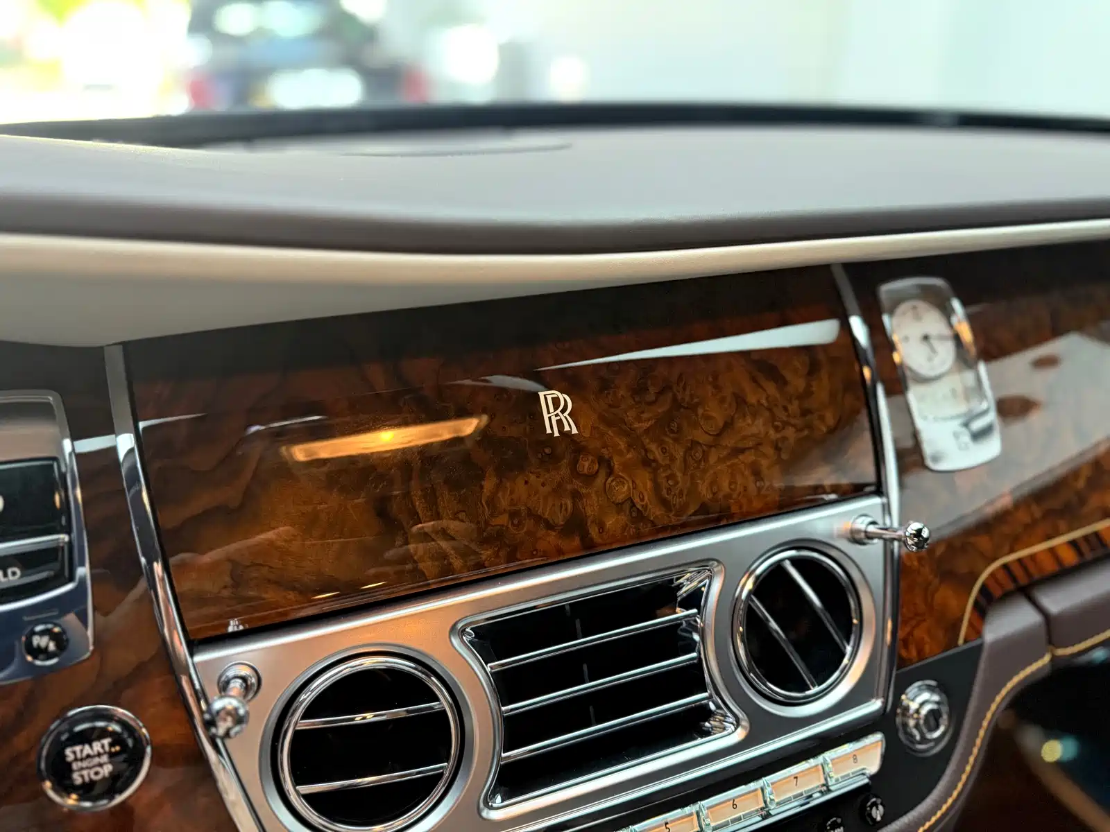 Фото 22 - Rolls-Royce Ghost