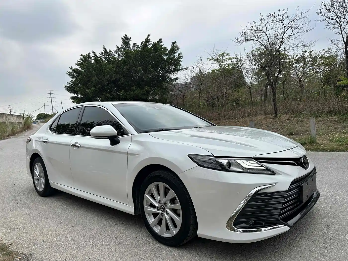 Toyota Camry 2021 2.0G Luxury Edition фото 3