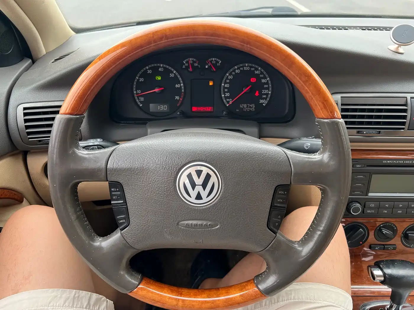Volkswagen Passat Lingyu 2007 1.8T Automatic Luxury фото 13