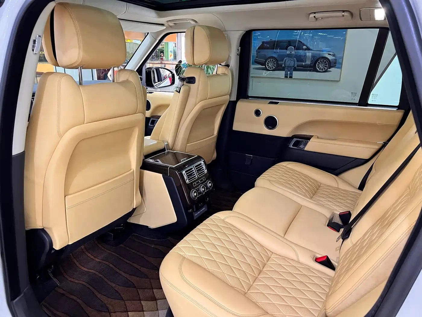 Land Rover Range Rover 2016 3.0 SC V6 Vogue LWB фото 13