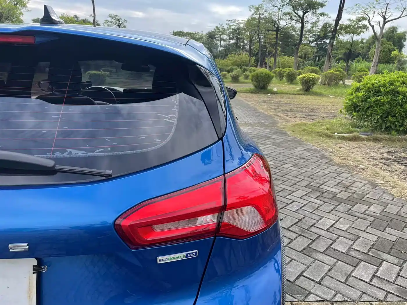 Фото 9 - Ford Focus