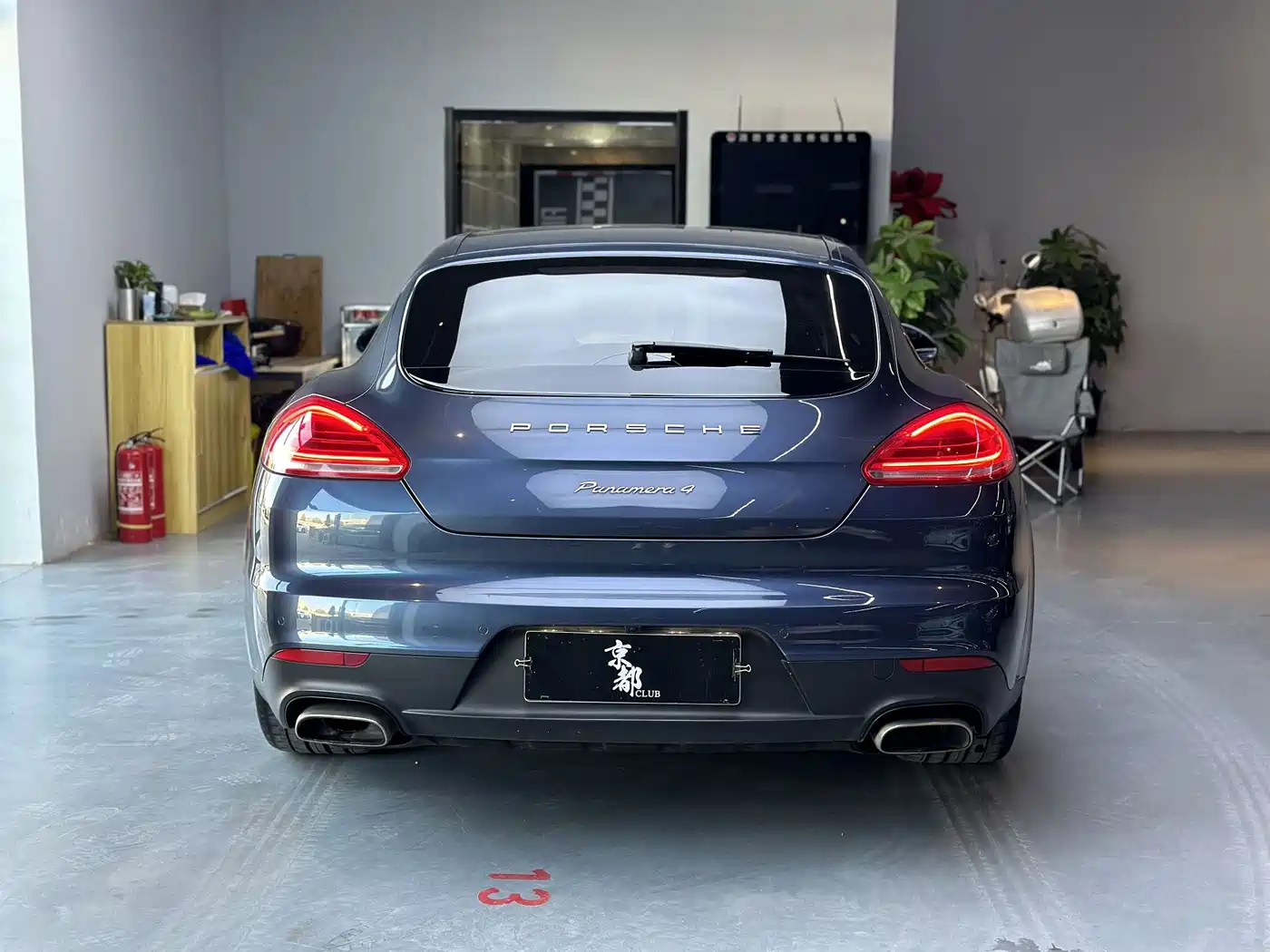 Porsche Panamera 2014 Panamera 4 3.0T фото 5