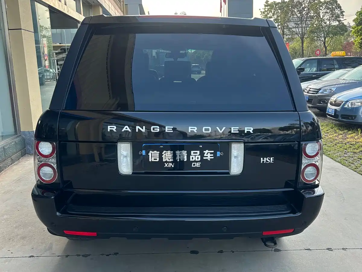 Land Rover Range Rover 2012 5.0 NA V8 фото 5