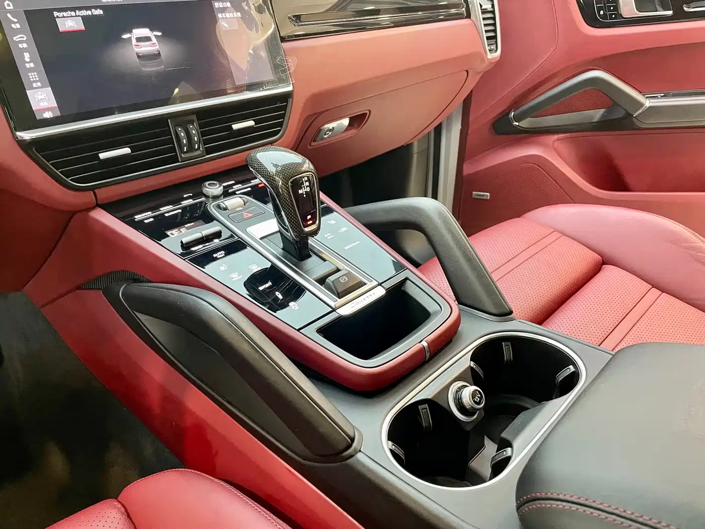 Porsche Cayenne 2019 Cayenne 3.0T фото 29