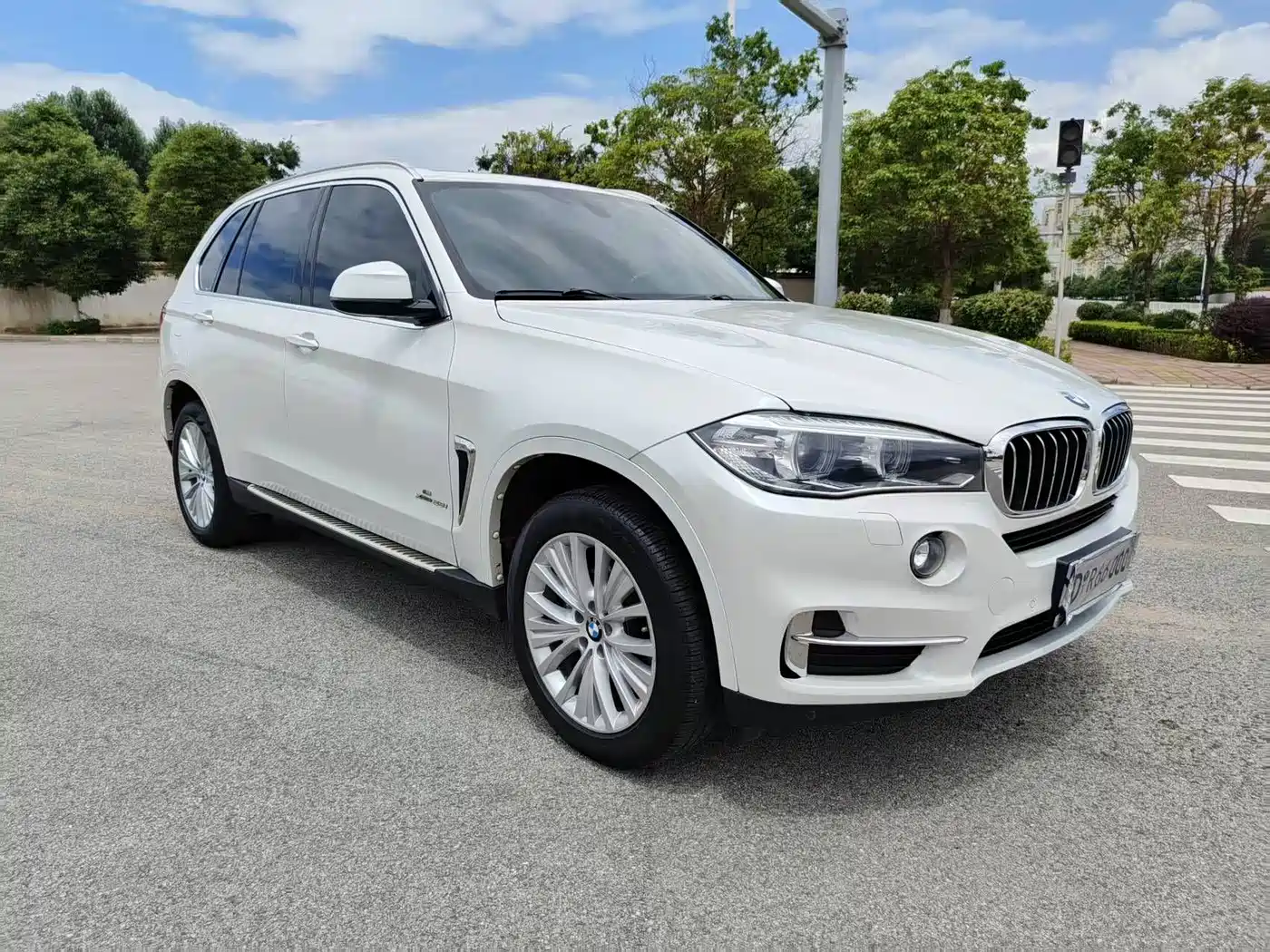 BMW X5 (Import) 2017 xDrive28i фото 3