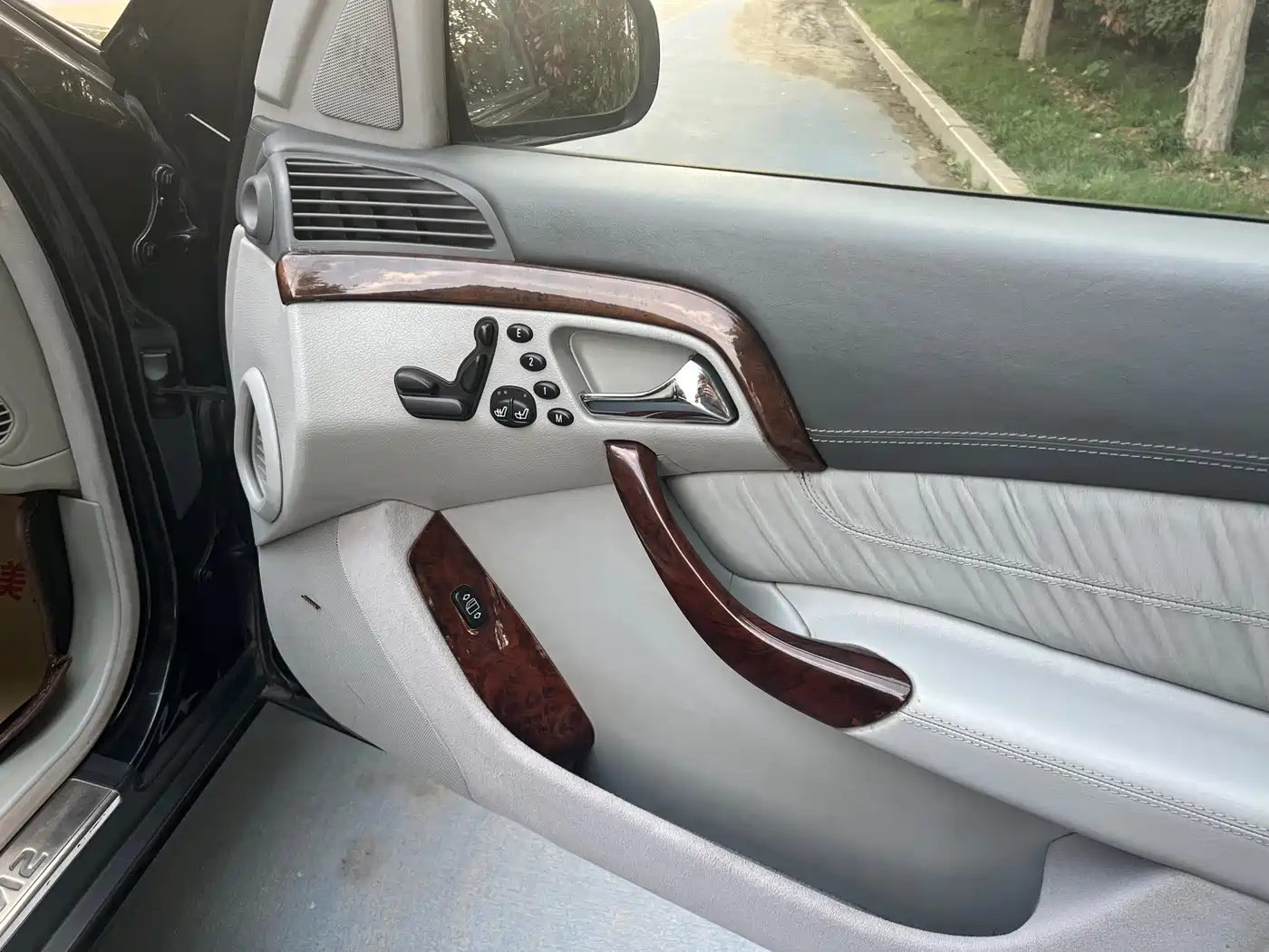 Mercedes-Benz S-Class 2003 2004 S 600